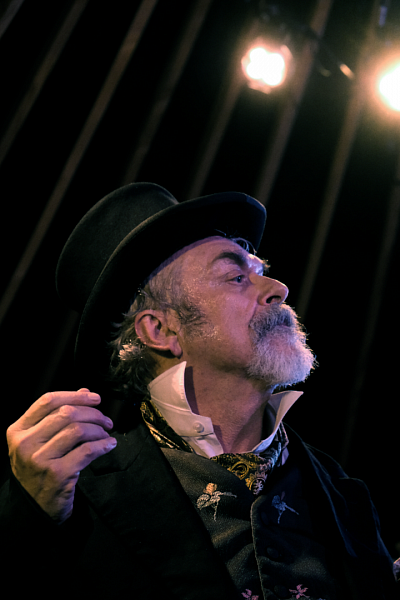 Jean Hervé Appéré, conteur